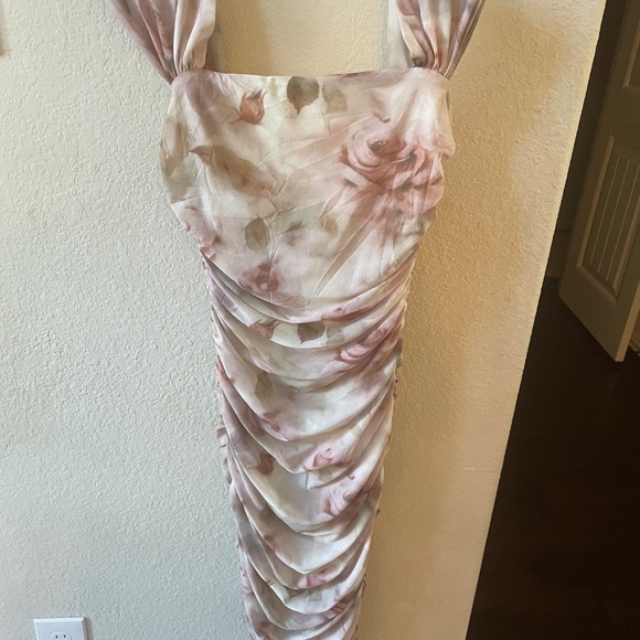 Steps new york ruched off shoulder dress - Picture 4 of 10